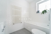 Budapest, III. kerület Doppelhaus 10