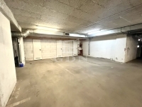 Budapest, XX. kerület 车库 2