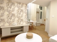 Budapest, VII. kerület Flat (brick) 7