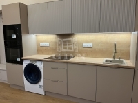 Budapest, VII. kerület Flat (brick) 13