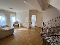 Budapest, XVI. kerület Doppelhaus 19