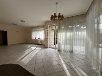 Budapest, XVI. kerület Doppelhaus 10