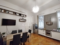 Budapest, VI. kerület Flat (brick) 2