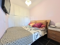 Budapest, X. kerület 公寓房（百叶窗） 4