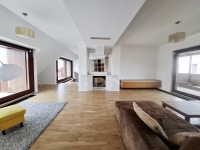 Budapest, VII. kerület Lakás (téglaépítésű) 10