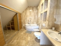 Budapest, VII. kerület Lakás (téglaépítésű) 9