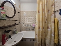 Budapest, IV. kerület Lakás (panel) 14