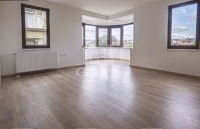 Budapest, VI. kerület Lakás (csúsztatott zsalu) 0