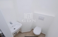 Budapest, VI. kerület Lakás (csúsztatott zsalu) 3