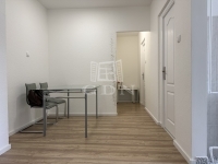 Budapest, III. kerület Lakás (panel) 3