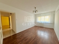 Budapest, III. kerület Lakás (panel) 9