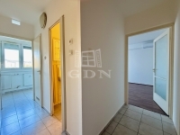 Budapest, III. kerület Lakás (panel) 4