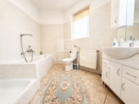 Budapest, II. kerület Lakás (téglaépítésű) 12