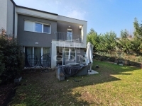 Budapest, III. kerület Doppelhaus 12