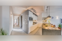 Budapest, V. kerület Locuinta (caramida) 18