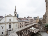 Budapest, V. kerület Locuinta (caramida) 12