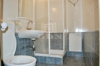 Budapest, V. kerület Locuinta (caramida) 6