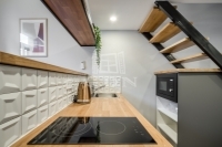 Budapest, VII. kerület Locuinta (caramida) 1