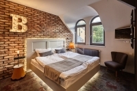 Budapest, I. kerület Locuinta (caramida) 6