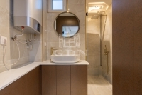 Budapest, V. kerület Locuinta (caramida) 16