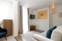 Budapest, V. kerület Locuinta (caramida) 10