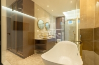 Budapest, V. kerület Locuinta (caramida) 14