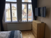 Budapest, V. kerület Locuinta (caramida) 1