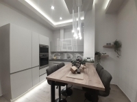 Budapest, VII. kerület Lakás (téglaépítésű) 2