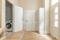 Budapest, V. kerület Lakás (téglaépítésű) 8