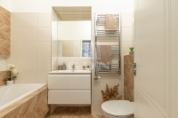 Budapest, VII. kerület Lakás (téglaépítésű) 12