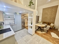 Budapest, V. kerület Locuinta (caramida) 11