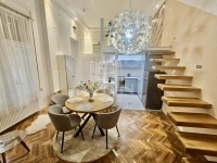 Budapest, V. kerület Locuinta (caramida) 7