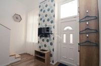 Budapest, VII. kerület Flat (brick) 4