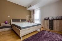 Budapest, VI. kerület Flat (brick) 11