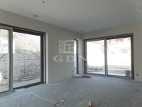 Budapest, III. kerület 双面别墅 4