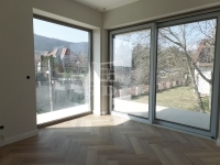 Budapest, III. kerület 双面别墅 5