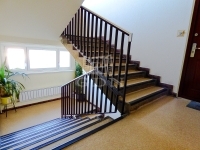 Budapest, III. kerület Lakás (panel) 11