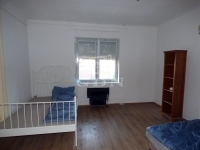 Budapest, XVI. kerület Gewerbe - Geschäftsräume 13